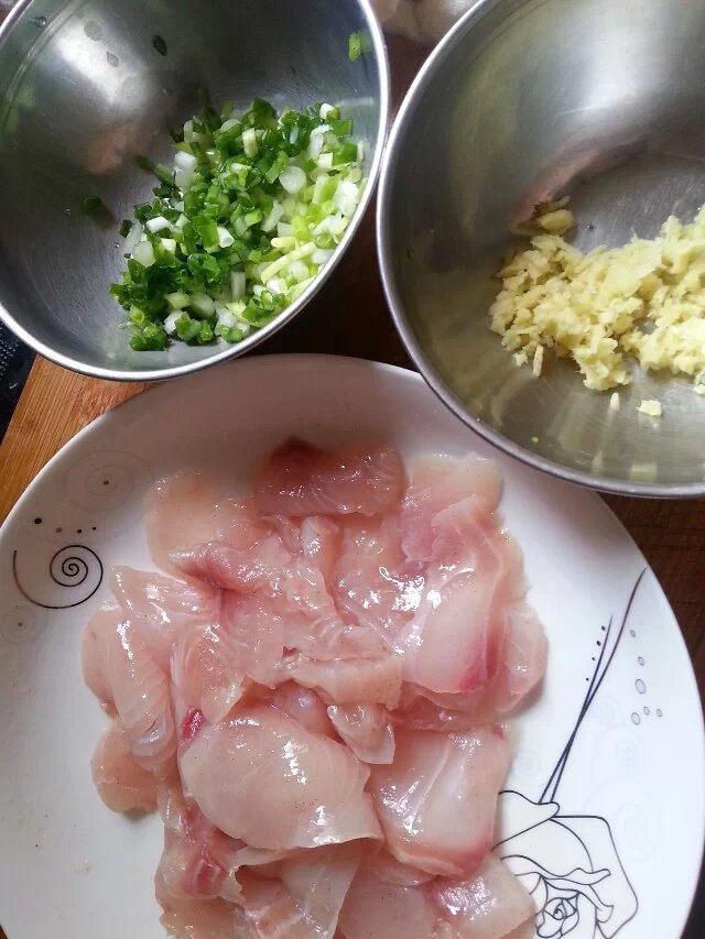 港式鯛魚片粥的做法 步驟1