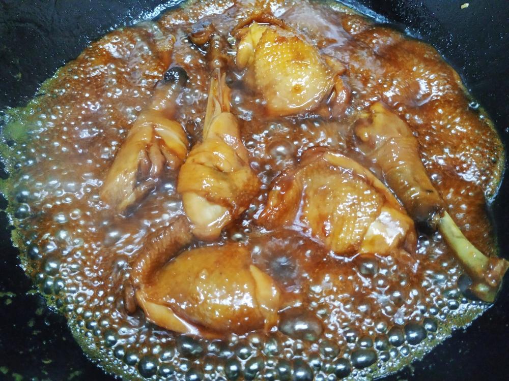 三杯鸡(啤酒鸡) 做法 步骤8