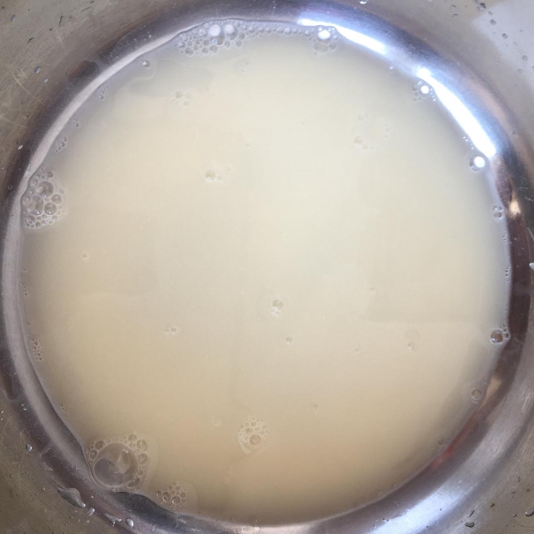 馒头的做法（酵母法）的做法 步骤1