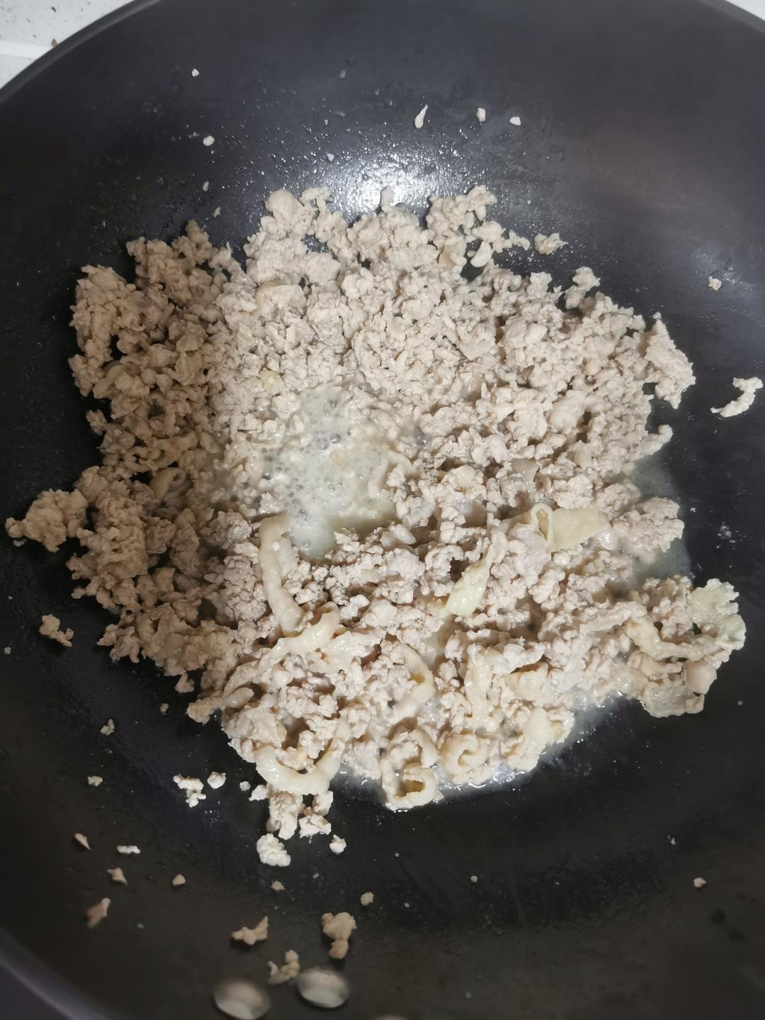 新手都会做的鸡饭，超好吃的做法 步骤5