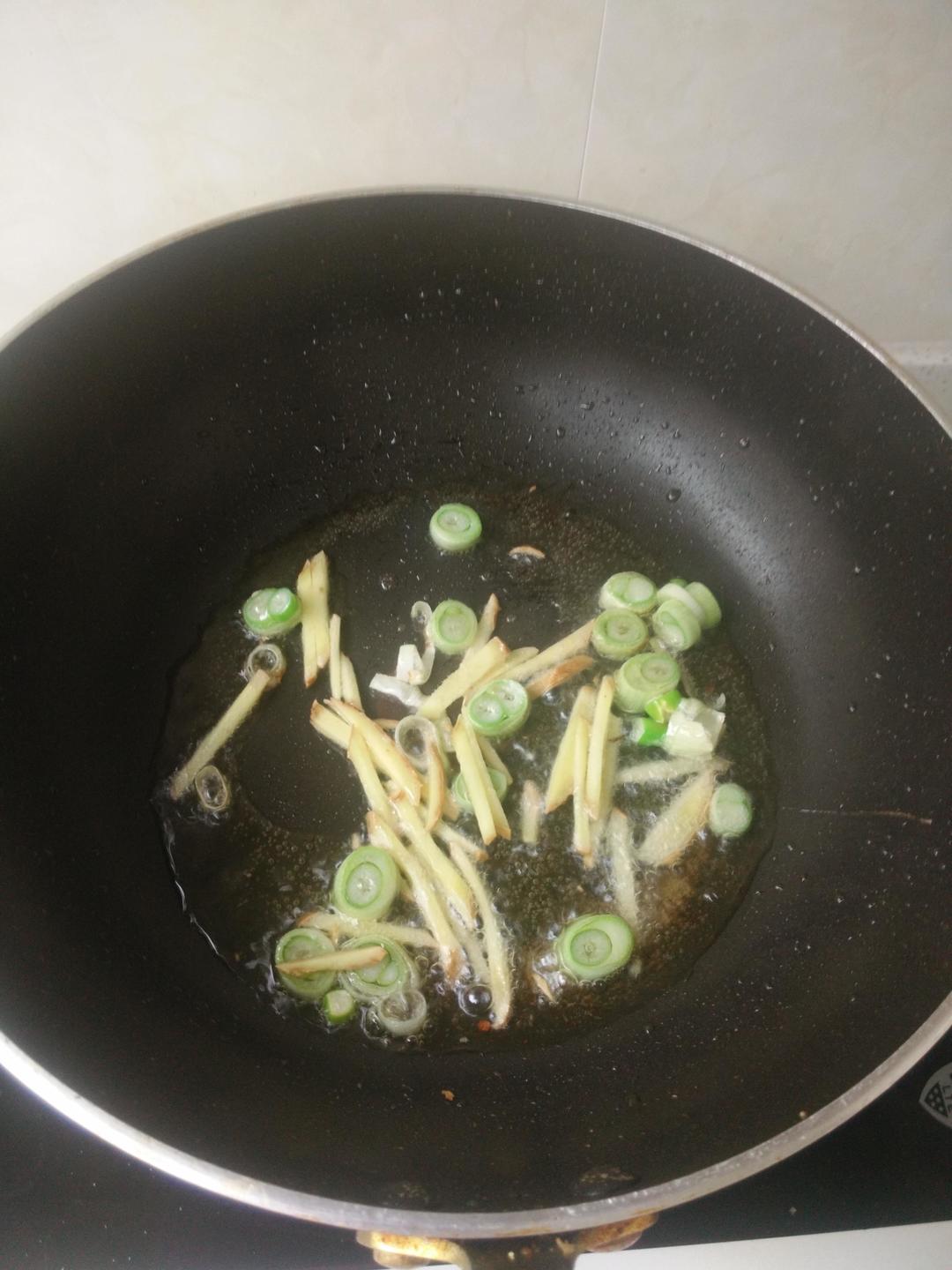 孜然羊肉的做法 步驟4