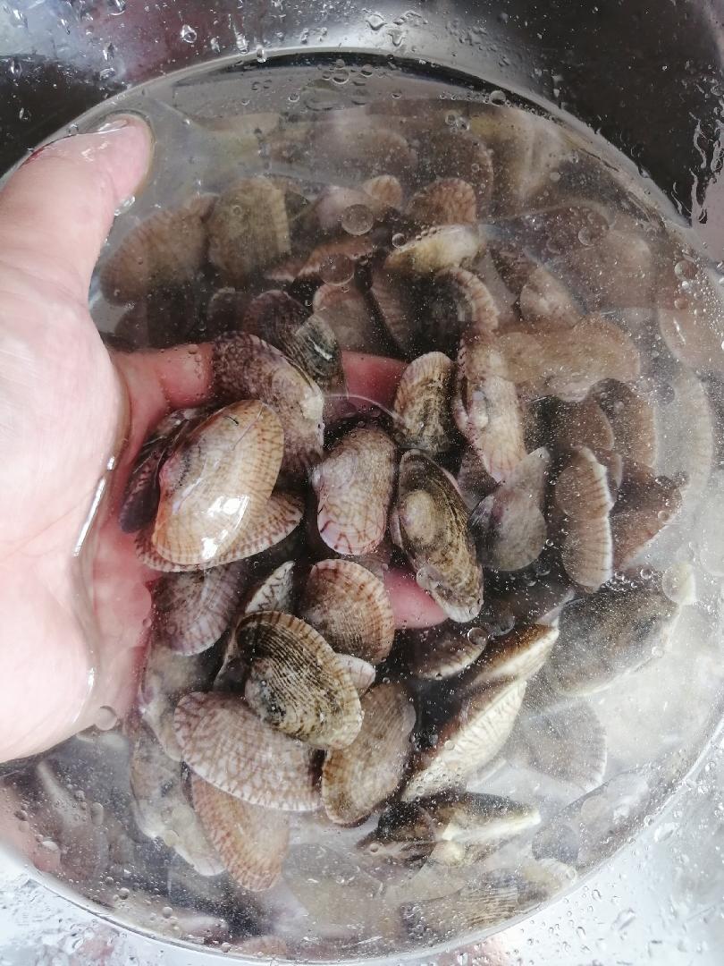爆炒花甲海鮮 食譜做法 步驟2