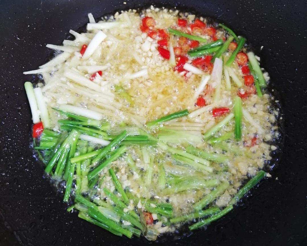 爆炒花甲海鮮 食譜做法 步驟6