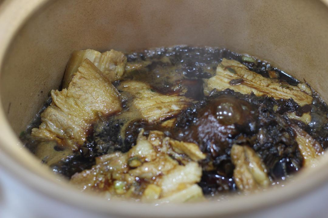 梅幹菜扣肉的做法 步驟5