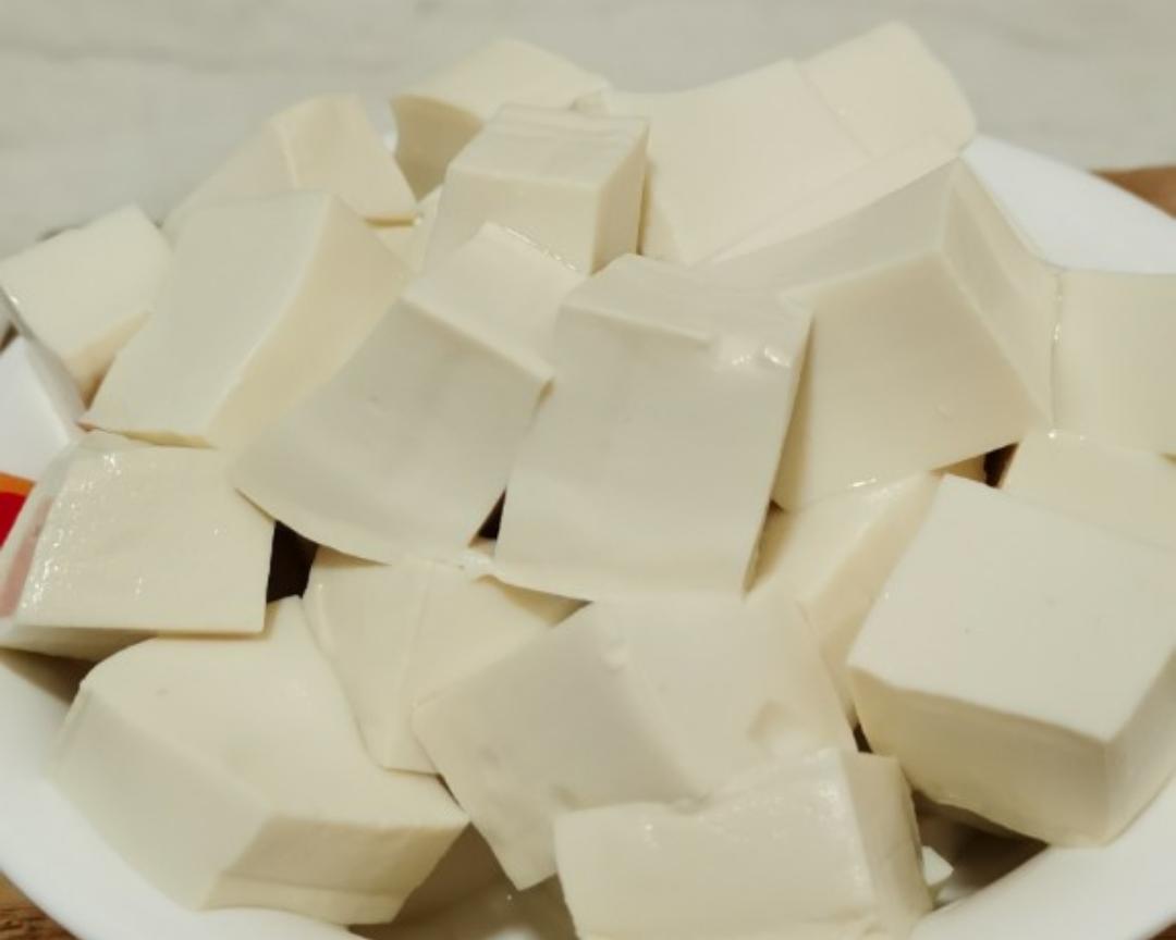 涼拌豆腐/小蔥拌豆腐的做法 步驟1
