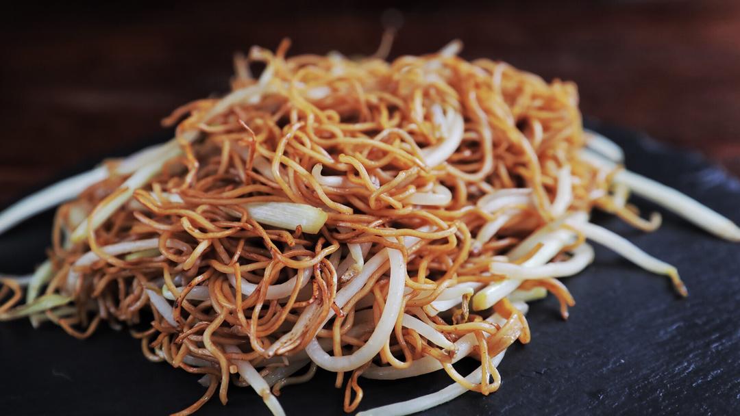 港式鼓油皇炒麵 食譜做法