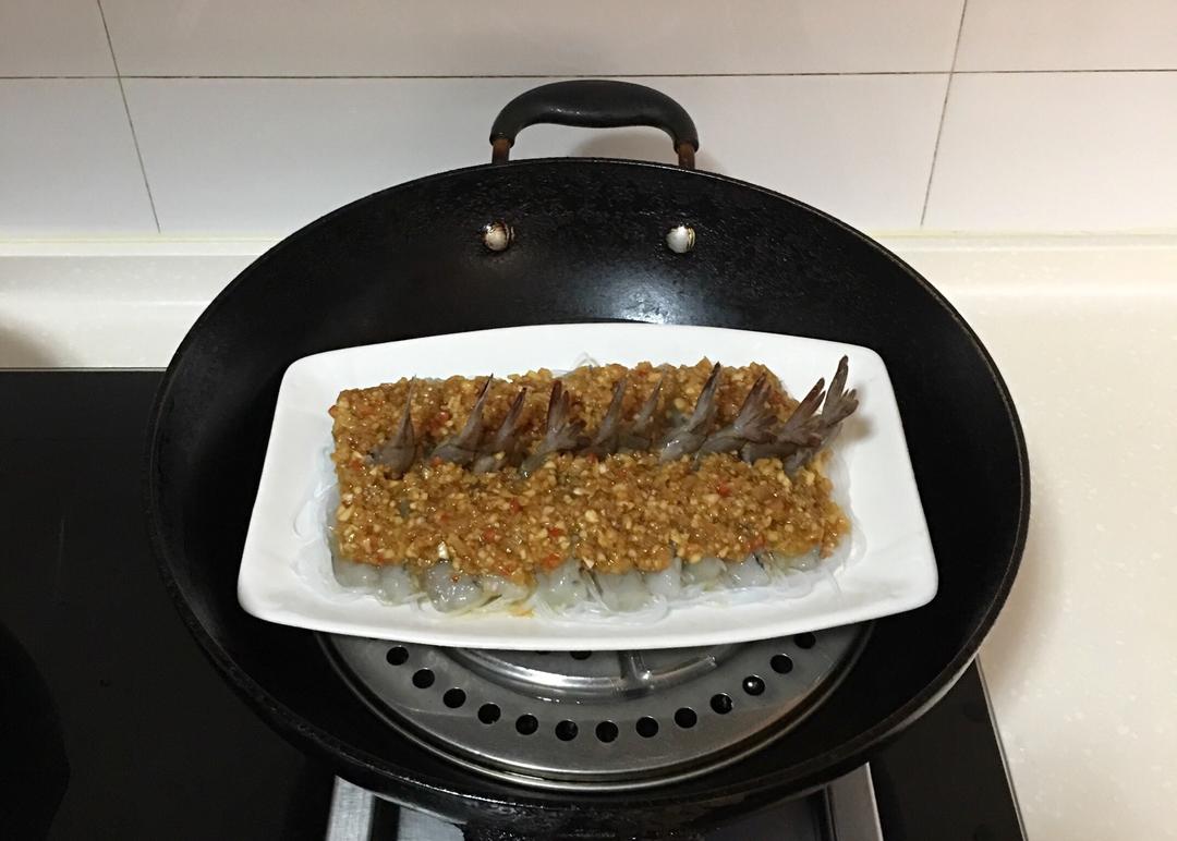 蒜蓉粉絲蝦食譜做法 步驟16