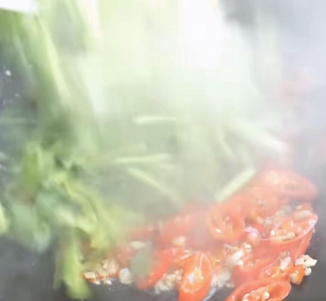 小炒牛肉（肉嫩味香）的做法 步驟4