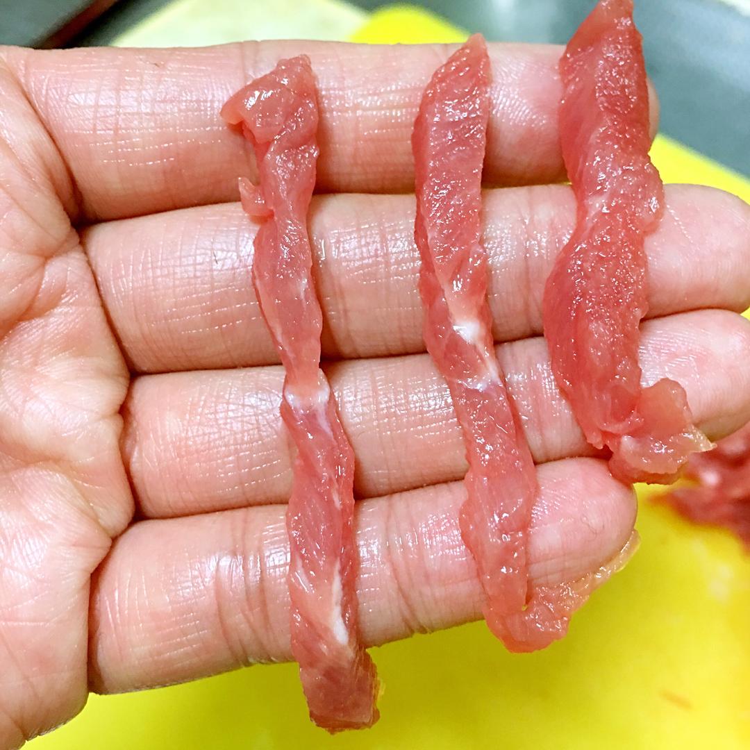 如何炒出嫩牛肉的做法 步驟4