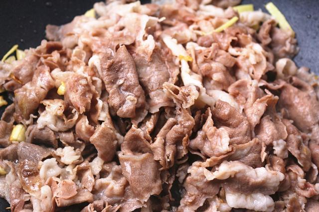 孜然羊肉片的做法 步驟7