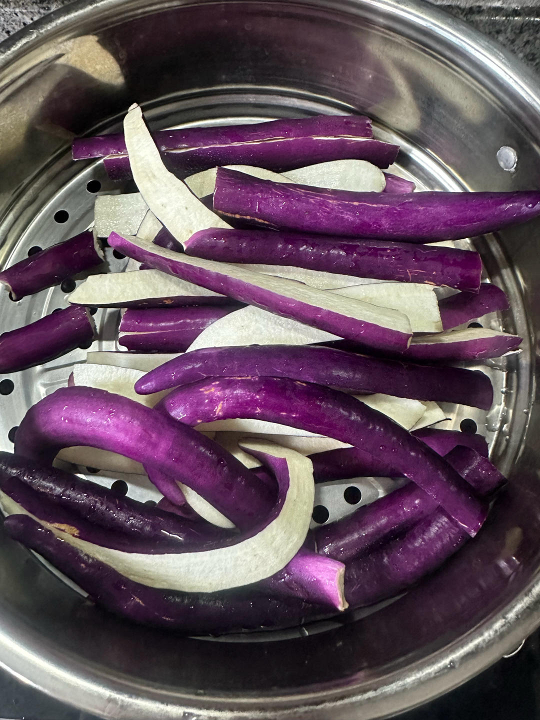 素食涼拌茄子料理的做法   步驟1