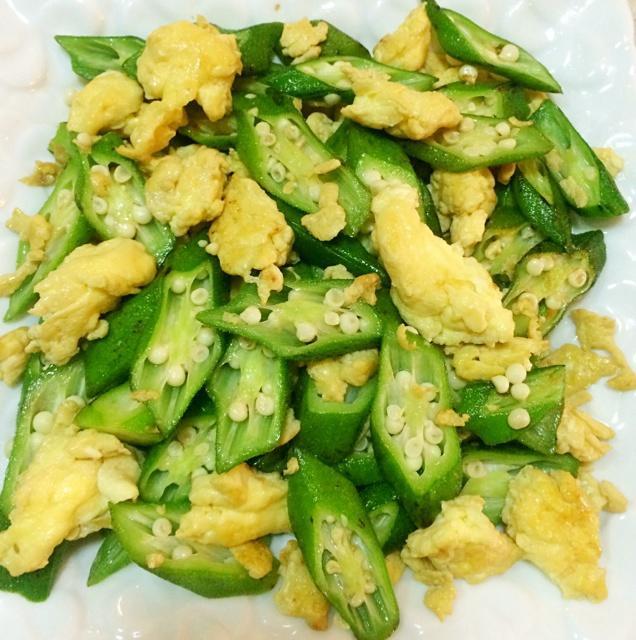 秋葵炒蛋 食譜做法
