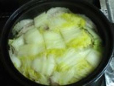 基礎白菜豬肉鍋的做法 步驟7