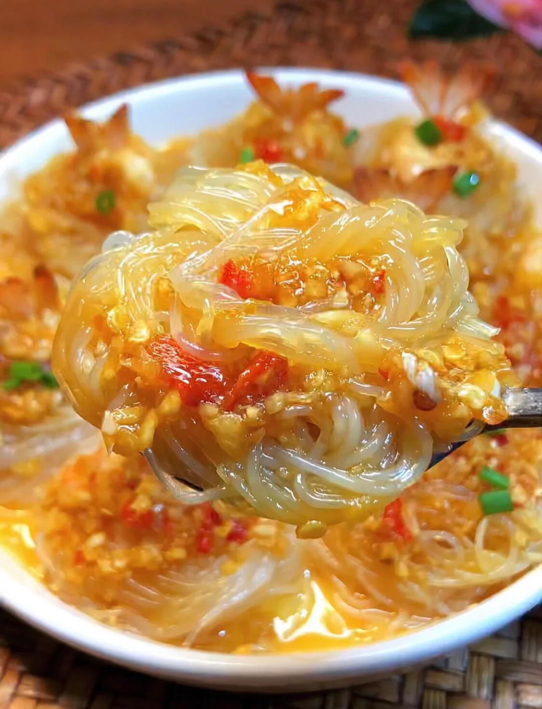 蒜蓉粉絲蒸蝦的做法 步驟7