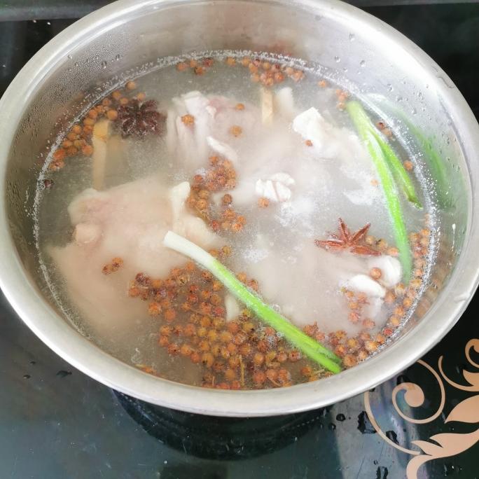 蔥油醉雞腿的做法 步驟2