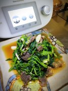 牛肉炒菠菜 食譜做法
