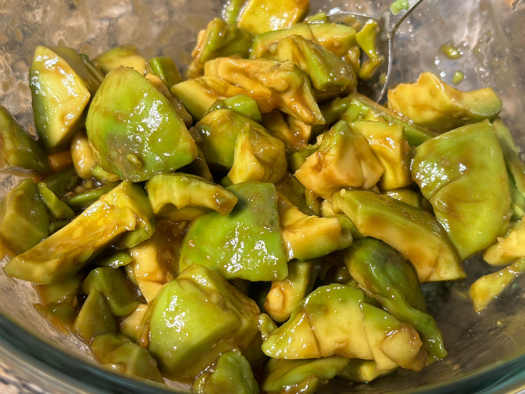 涼拌牛油果食譜做法