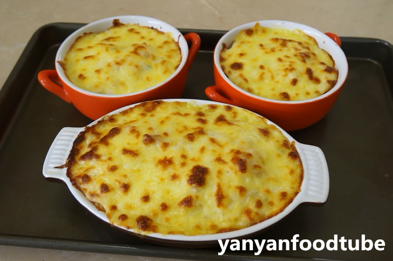 海鮮焗飯 Seafood Fried Rice with Cheesy Topping的做法 步驟7