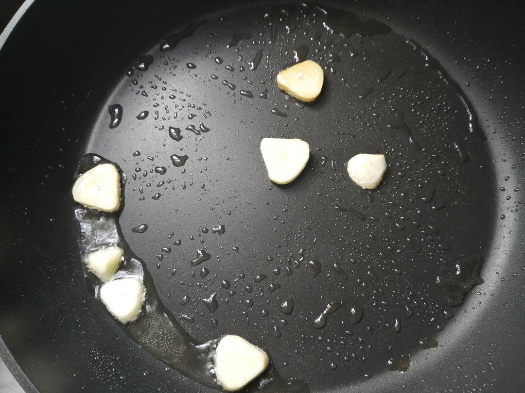 卡邦尼蘑菇意粉的做法 步驟3