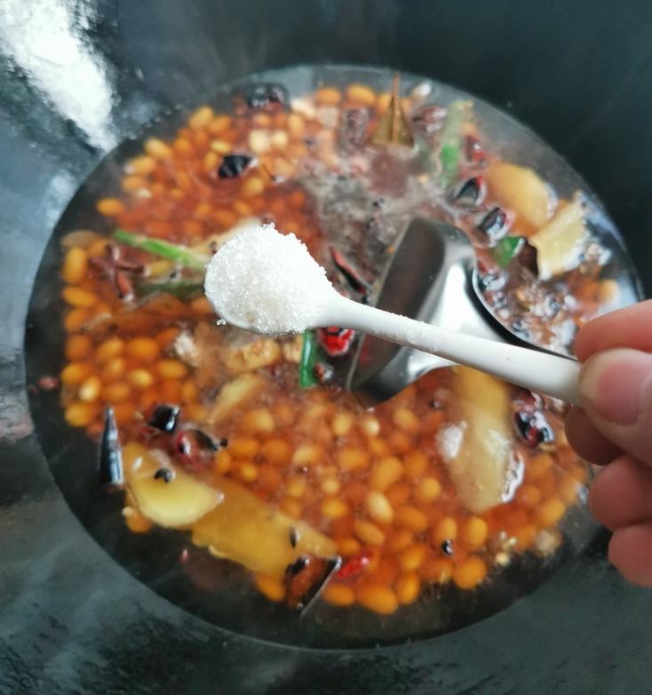 五香黃豆的做法 步驟3