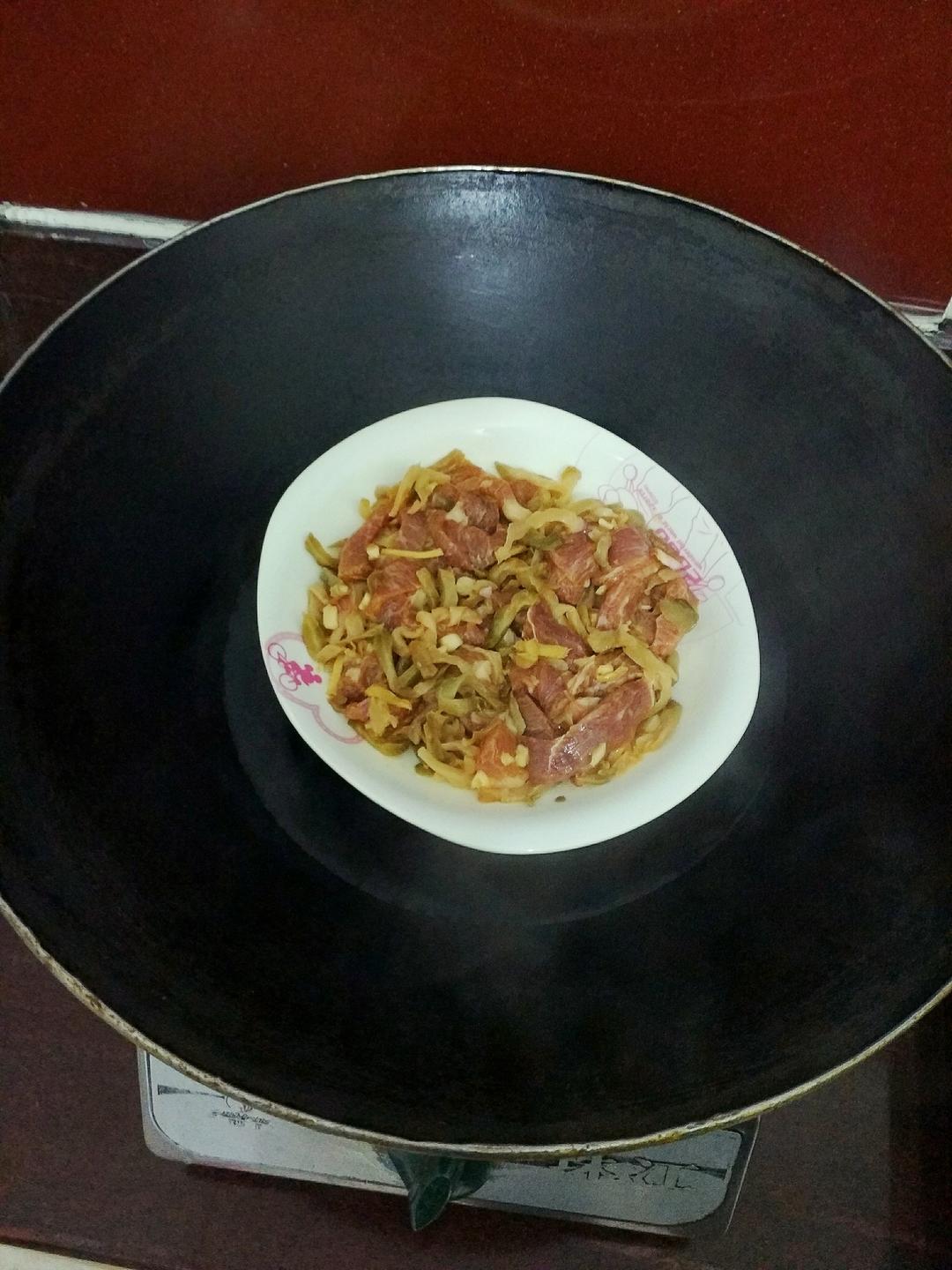 榨菜蒸豬肉的做法 步驟5