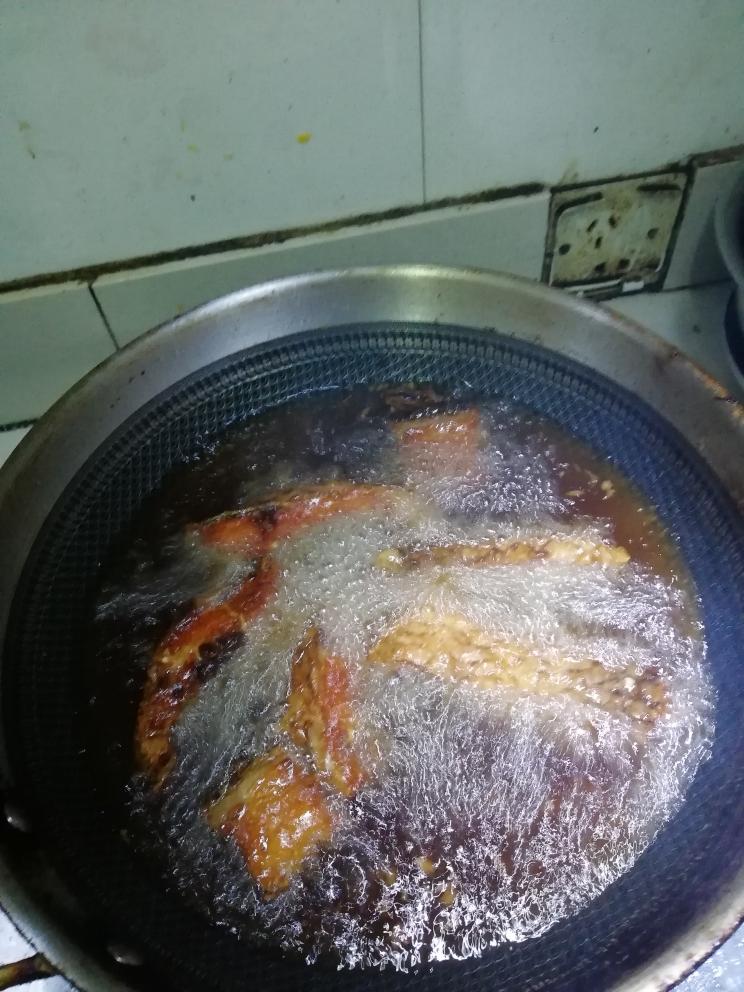 酸魚湯的做法 步驟2