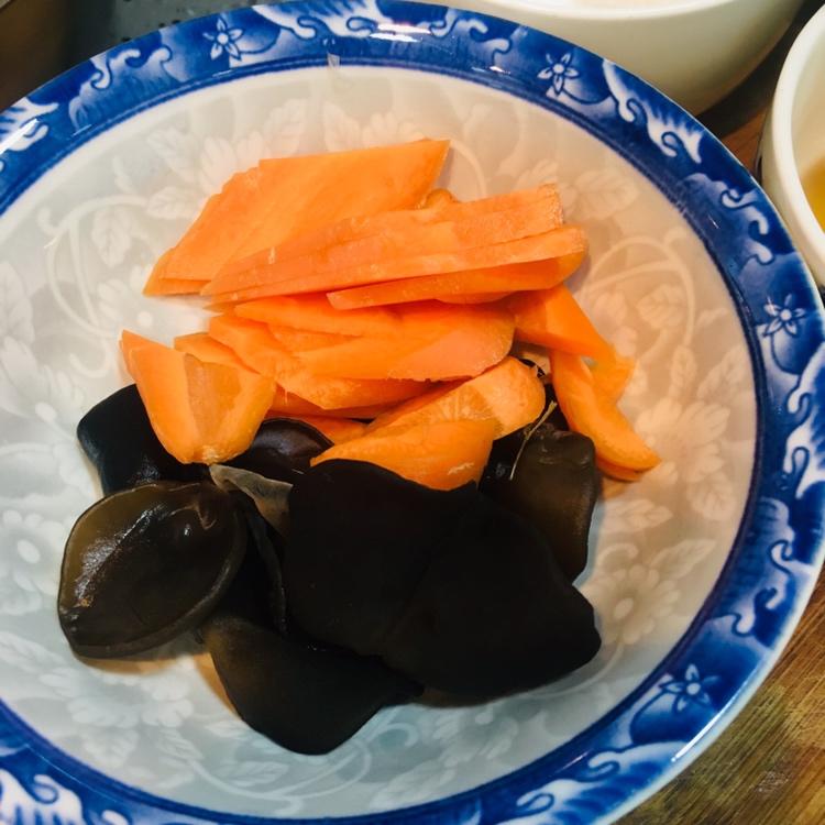 紅燒鮑魚的做法 步驟4